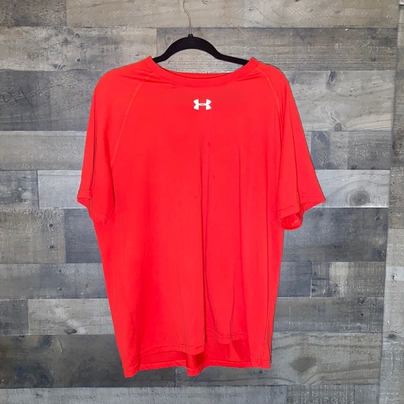 Red Under Armour Short Sleeve T-Shirt - Picture 5 of 5